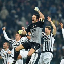 Khedira hrabar trik 10 ljudi Juventus 6-2